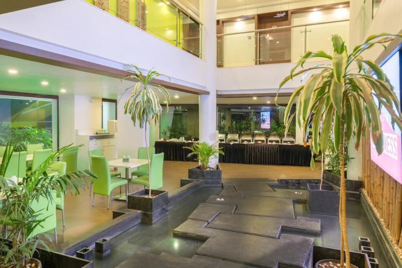 Hotel Mint Montvert Baner Poona Buitenkant foto